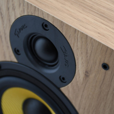 Eva Light Oak