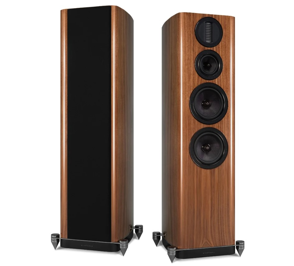 Aura 4 High Gloss Walnut