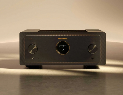 Model 10 Black